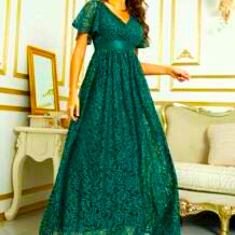 New Green Lace Sequin Formal Dress Never Worn